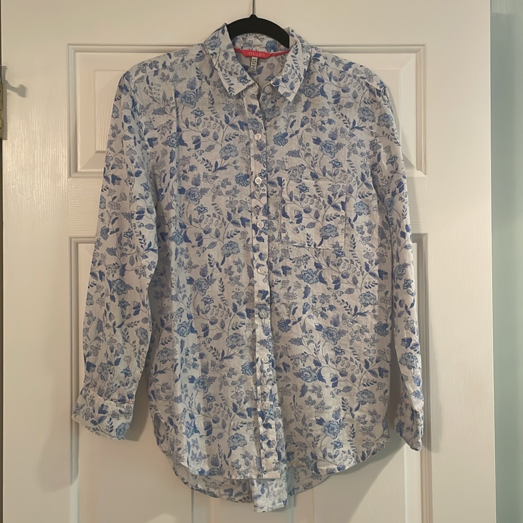 Joules Blue And White Linen Floral Top Size 2